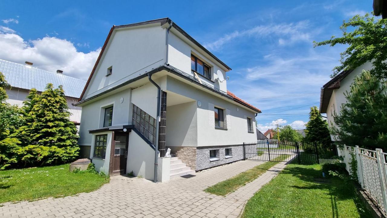 Apartmany Sebastian ปรีบิลีนา ภายนอก รูปภาพ